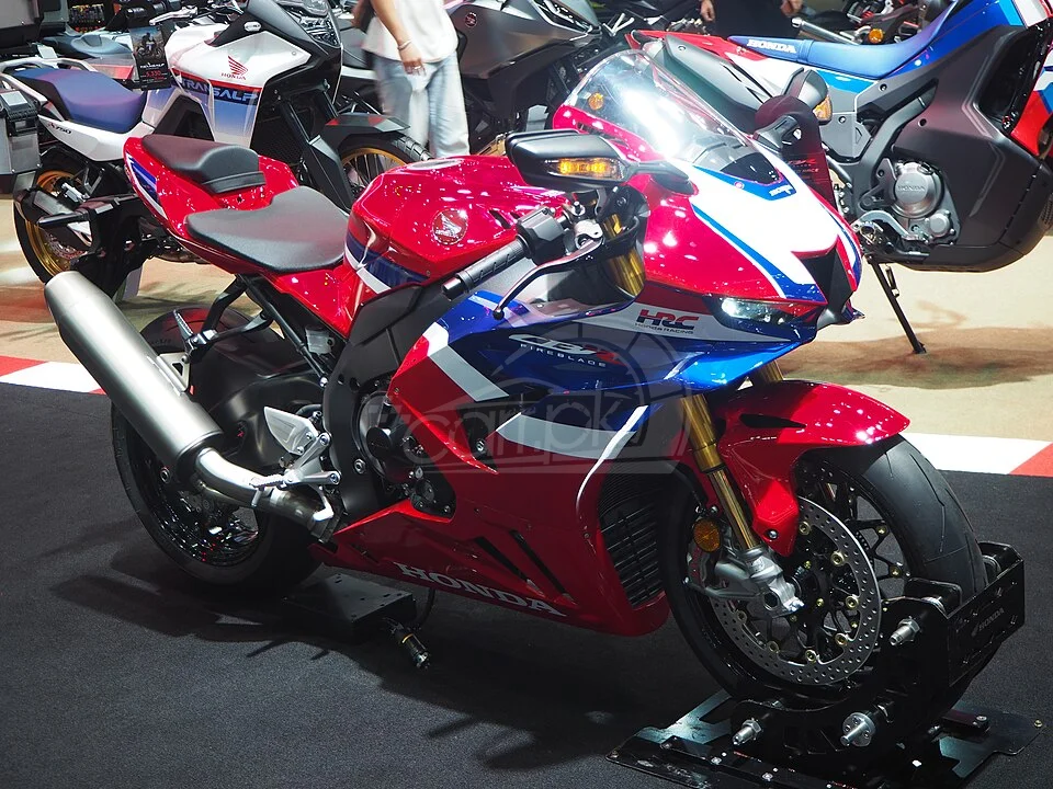 Honda CBR 250R 2023
