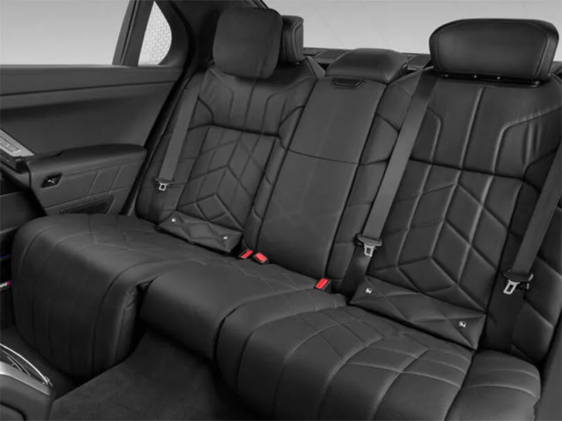 BMW 7 Series i7 xDrive60 Excellence 5