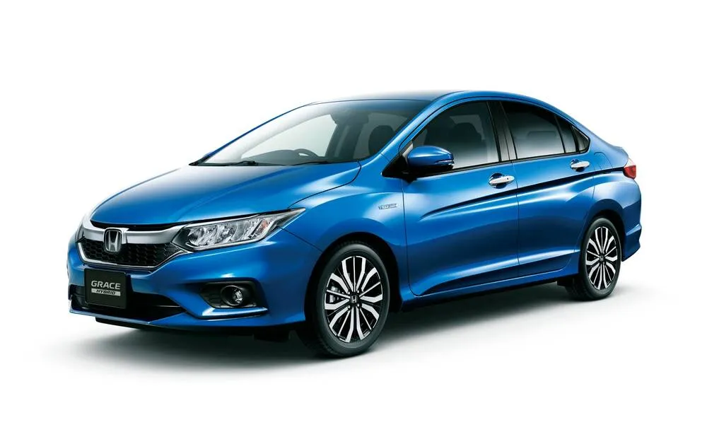 Honda Grace Hybrid DX 4