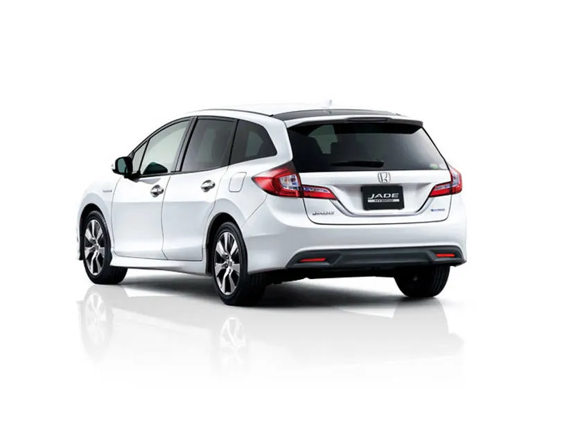 Honda Jade Hybrid X 4