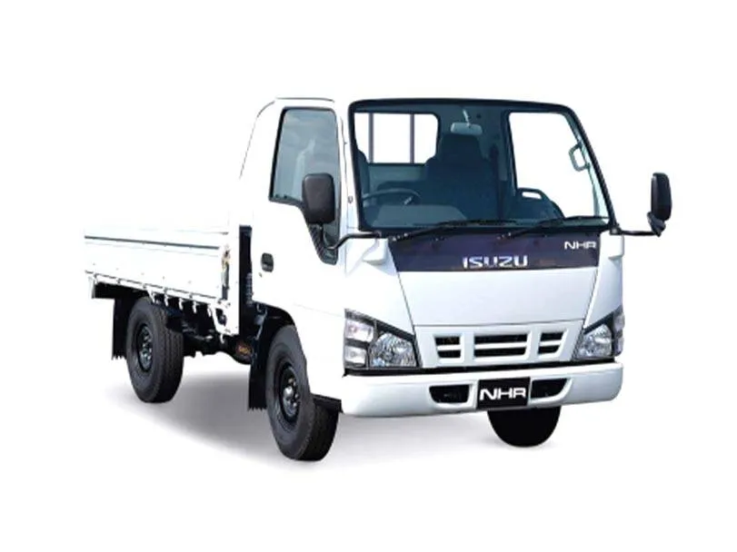 Isuzu NKR 55 (SWB) 2