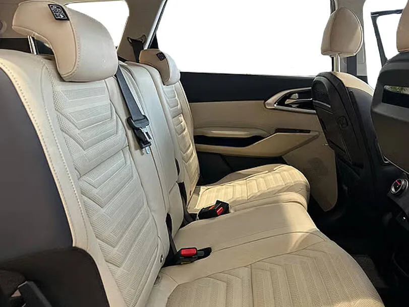 KIA Carens Luxury 5