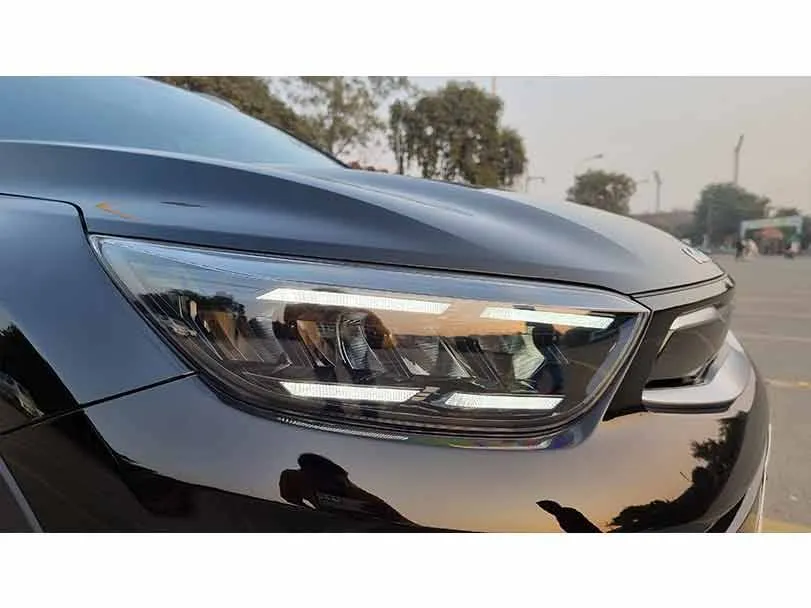 KIA Stonic EX+ 3
