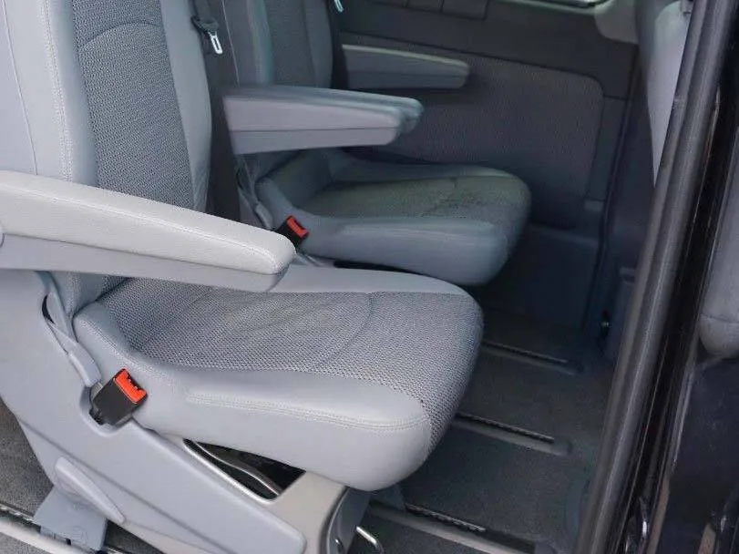 Mercedes Benz Viano CDI 2.0 4MATIC 2
