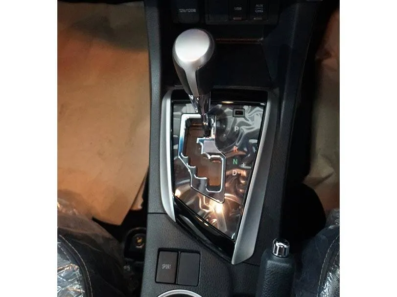 Toyota Corolla Altis X Manual 1.6 5