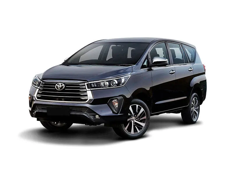 Toyota Innova Z 4